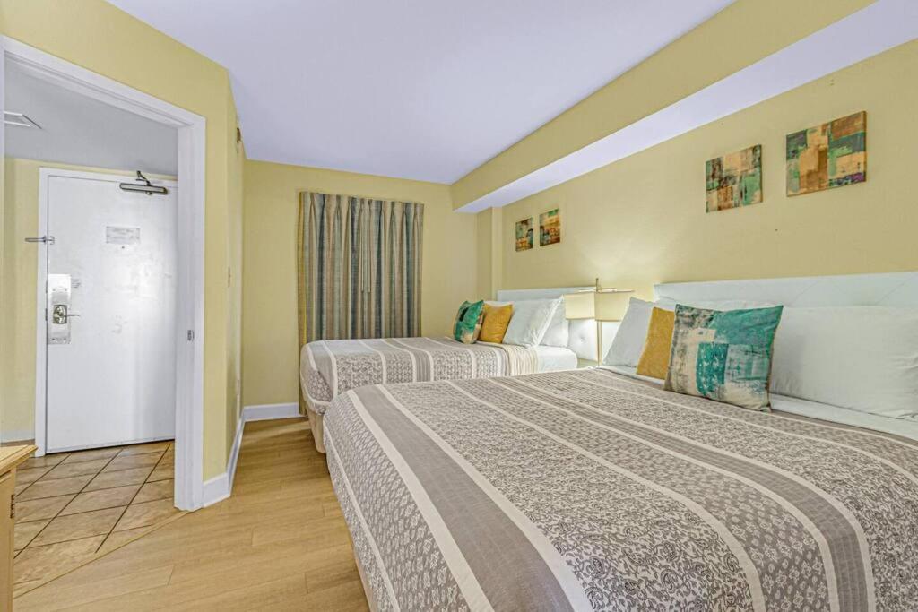 Breathtaking Oceanfront Suite Grand Cayman 451 Myrtle Beach Bagian luar foto